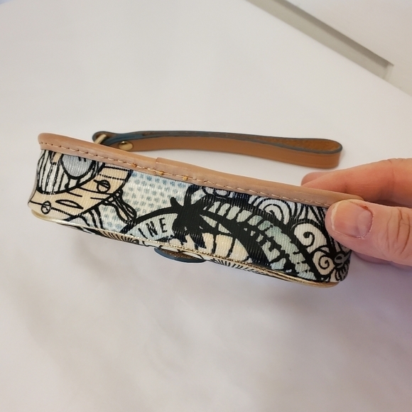 Disney Dooney & Bourke Wristlet - Picture 3 of 10